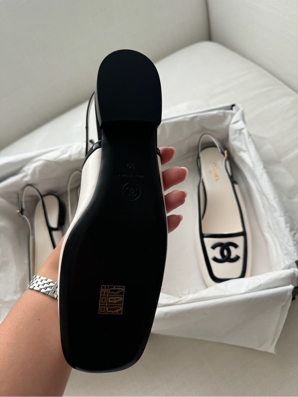 2026 Chanel hard to find shoes!! - Picture 3 of 3